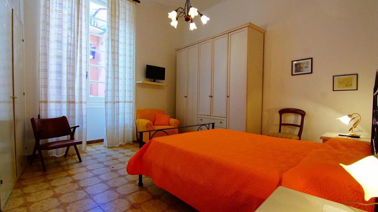 Appartamento Nel Borgo Medievale Levanto Exterior foto
